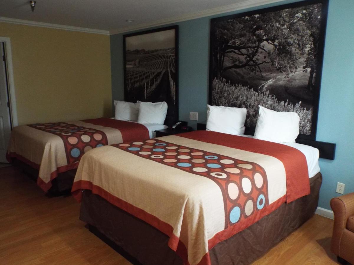 Inn At King City Eksteriør billede